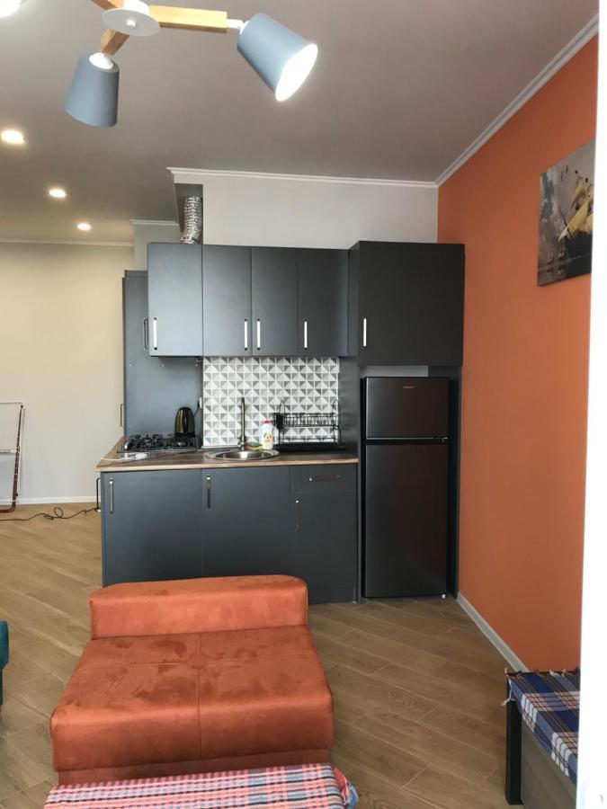 Nbg Towers 2 Appartaments Батуми Екстериор снимка